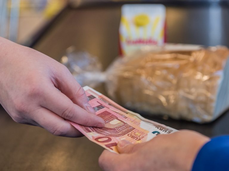 RollAMA: Einkaufsmengen schrumpfen