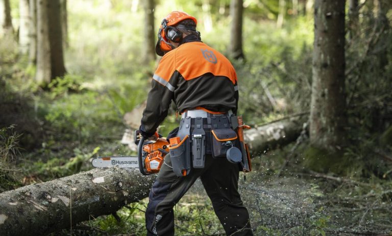 Husqvarna: Schnittbekleidung FUNCTIONAL – Sicher.Stark.Nachhaltig.