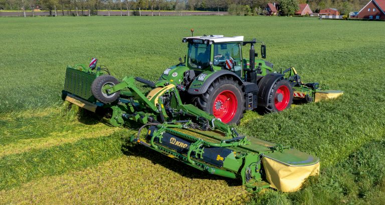 Krone mit neuem EasyCut B 1250 CV Fold Collect